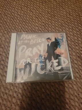 Panic! At The Disco - Pray For The Wicked CD